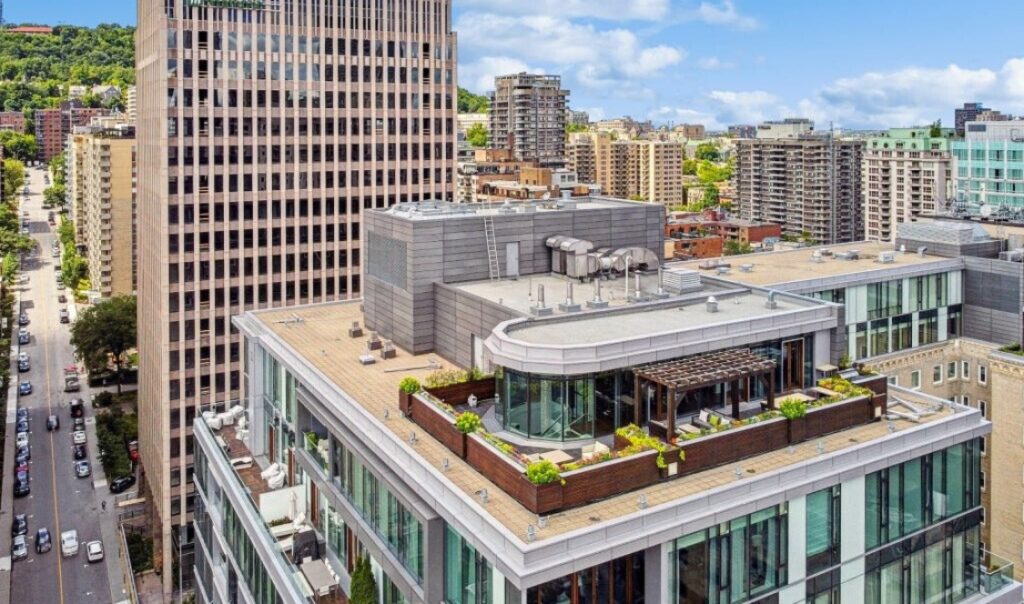 Vente record à Montréal : penthouse au 1280, rue Sherbrooke Ouest avec terrasse